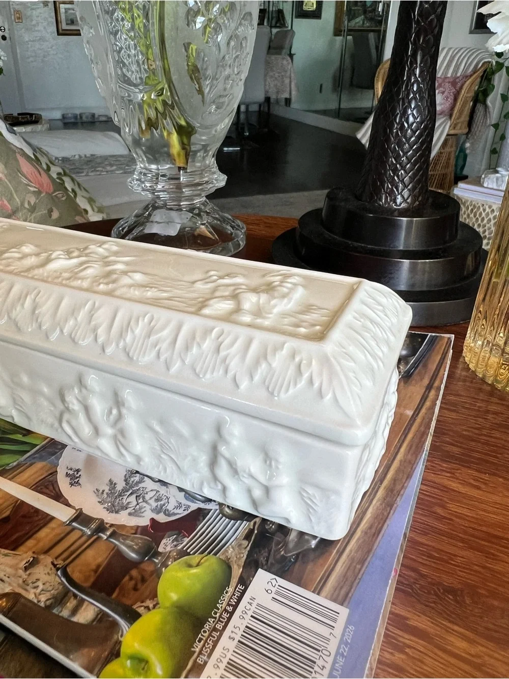 Vintage White Ceramic Cherub Box Relief Scene Jewelry Trinket Box With Lid
